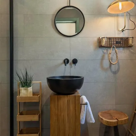 Bijur In Brajkovici - Haus Fuer 8 Personen * パジン